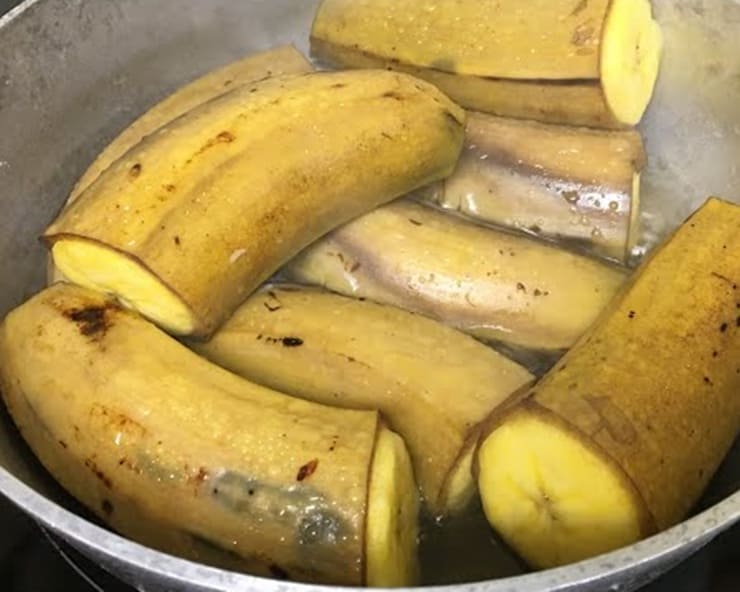 Banana, Boiled Banana, Health Benefits of Banana, Banana good for Breakfast, പുഴുങ്ങിയ പഴത്തിന്റെ ആരോഗ്യ ഗുണങ്ങള്‍, പഴം ശരീരത്തിനു നല്ലതാണ്, പുഴുങ്ങിയ പഴം ബ്രേക്ക്ഫാസ്റ്റായി കഴിക്കുക