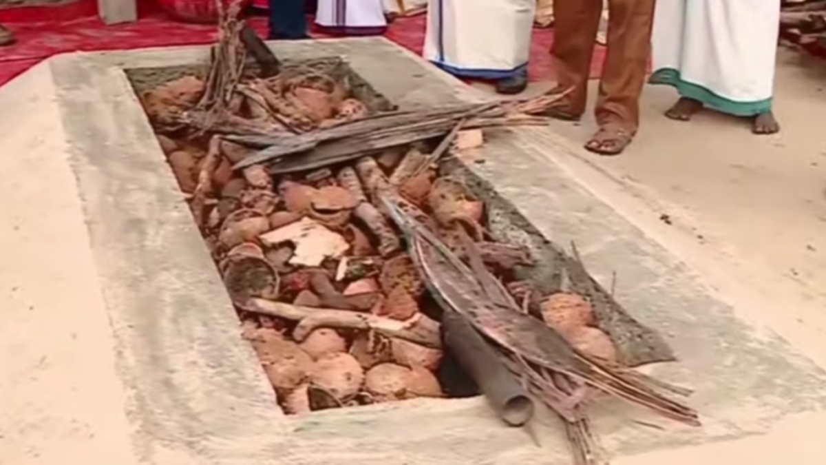 VS Achuthanandan Death, VS Achuthanandan final journey Live, VS Achuthanandan funeral journey, VS Achuthanandan final journey, VS Achuthanandan, VS Achuthanandan Died, VS Achuthanandan Passes Away, VS Achuthanandan died, വി.എസ്.അച്യുതാനന്ദന്‍ അന്തരിച