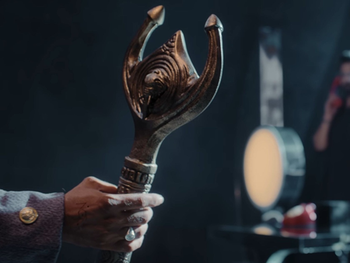 Lokah Trailer, Lokah Chapter 1 Chandra Trailer, Lokah Mammootty, Lokah Trailer, Mammootty in Lokah, ലോക ട്രെയ്‌ലര്‍, മമ്മൂട്ടി, മമ്മൂട്ടി ലോകയില്‍, ലോക ട്രെയ്‌ലര്‍ വീഡിയോ