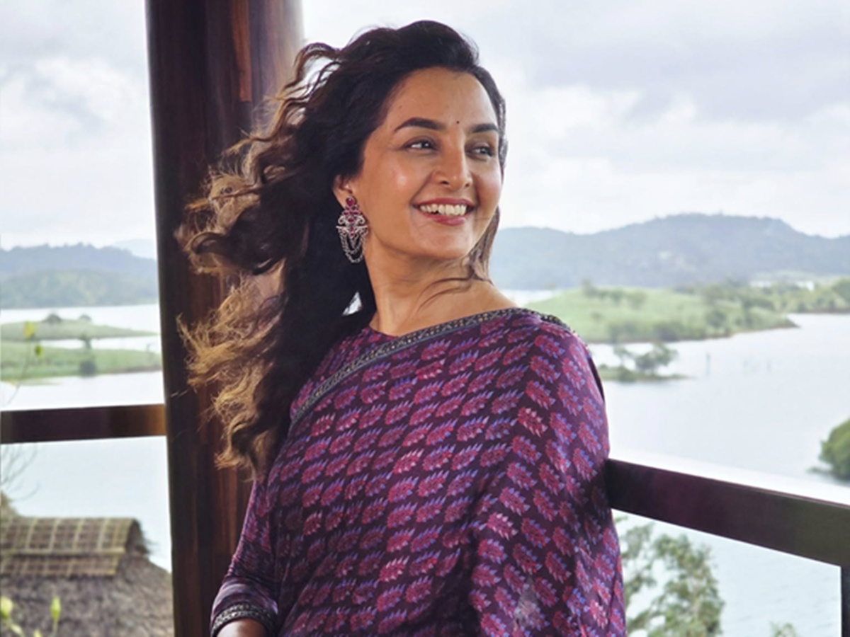 Happy Birthday Manju Warrier, Manju Warrier Birthday, Manju Warrier Dileep, Manju Warrier Age, Manju Warrier Life, മഞ്ജു വാരിയര്‍, ഹാപ്പി ബെര്‍ത്ത് ഡേ മഞ്ജു വാരിയര്‍, മഞ്ജു വാരിയര്‍ ജീവിതം, മഞ്ജു വാരിയര്‍ ദിലീപ്