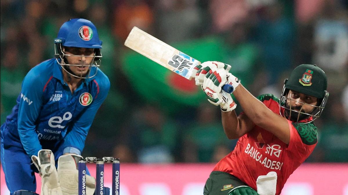 Bangladesh beats afghanistan by 8 runs in asia