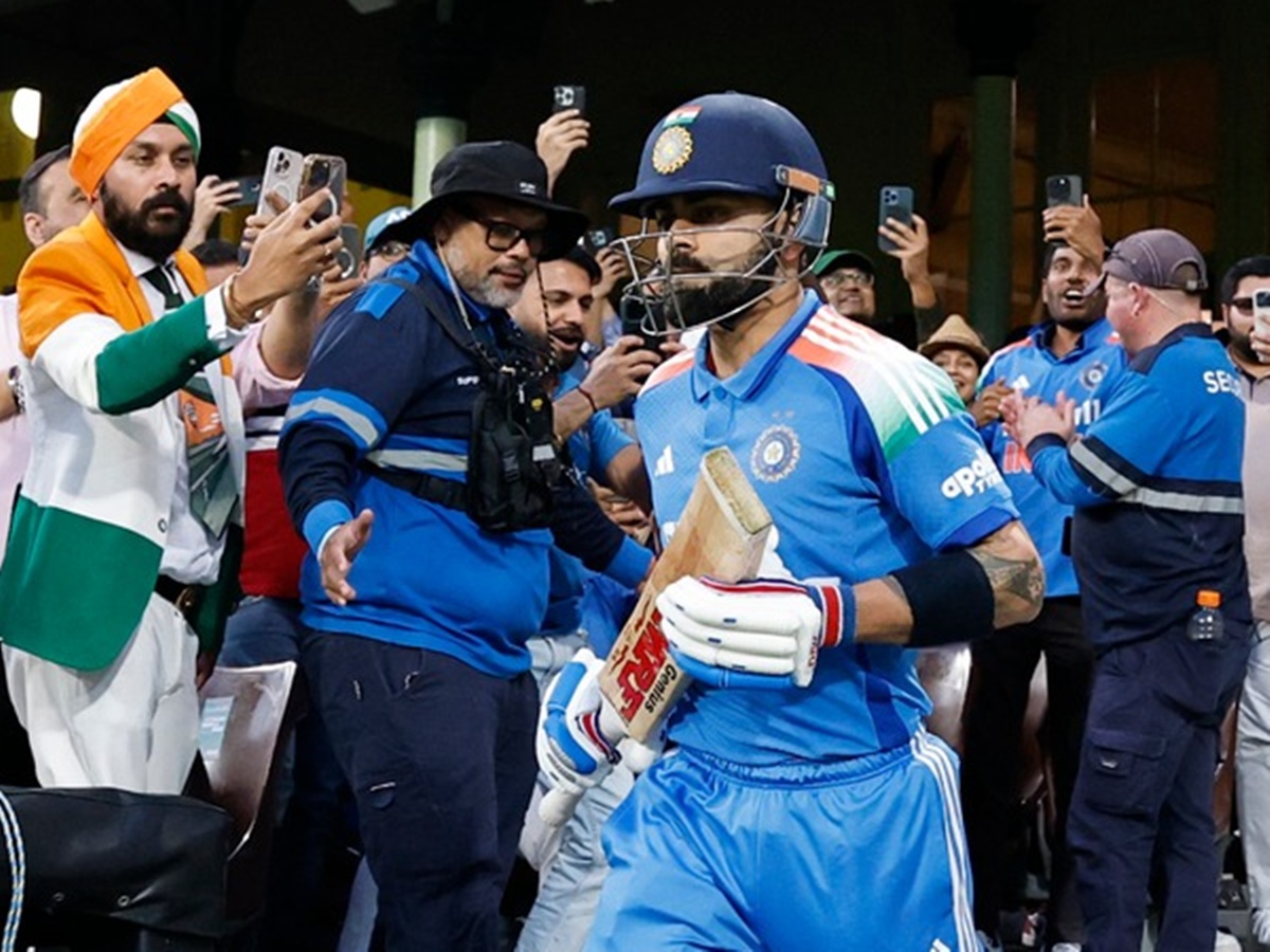 Virat Kohli, Virat Kohli 75th Half Century, Kohli Half Century, Virat Kohli and Rohit Sharma, വിരാട് കോലി, വിരാട് കോലിക്ക് അര്‍ധ സെഞ്ചുറി