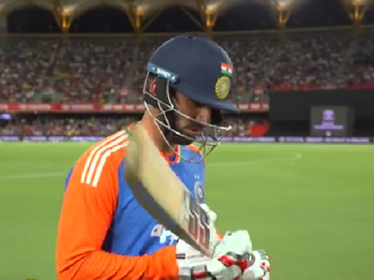 Jithesh Sharma dismissed for Three Runs, Sanju Samson not in Playing 11, India vs Australia 4th T20 Live Updates, India vs Australia 4th T20 Sanju Samson, Sanju Samson will not include in playing 11, Sanju Samson, Why Sanju Samson Dropped, Sanju Sams