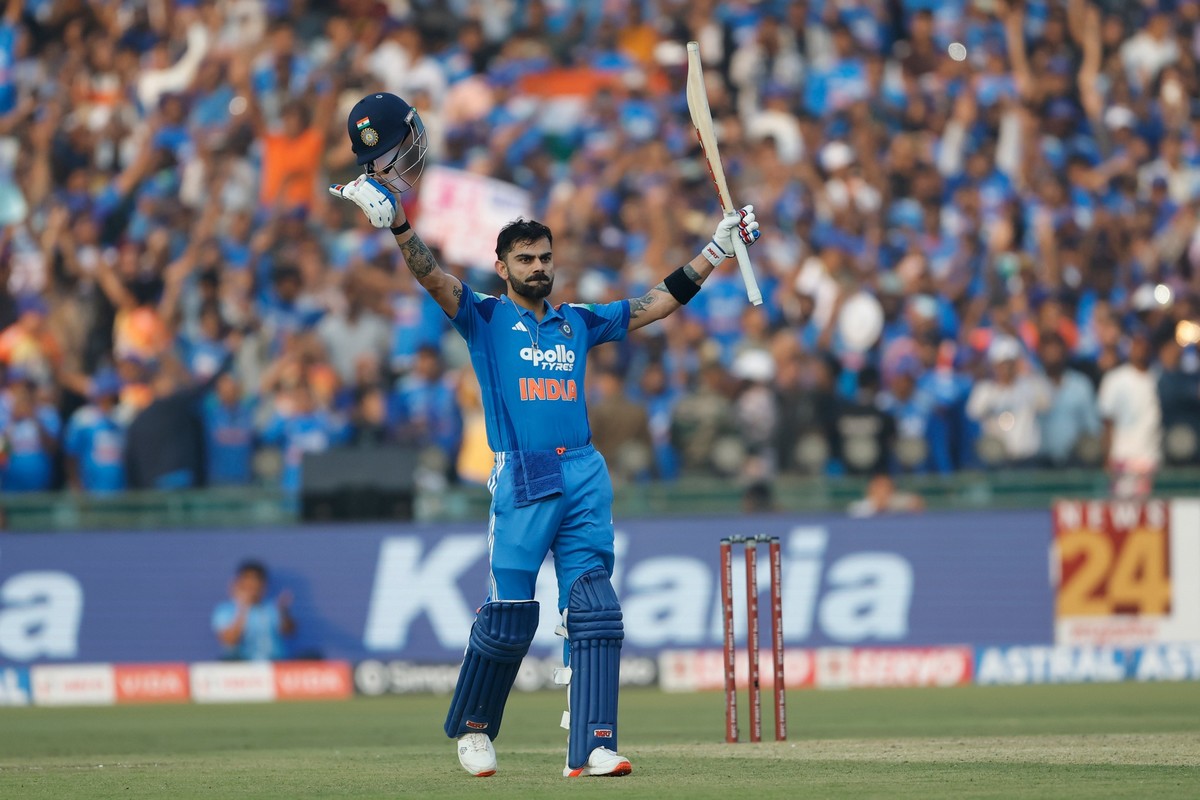 Kohli, Century, Batting style, kohli fitness,കോലി,ഫിറ്റ്നസ്, ബാറ്റിങ് സ്റ്റൈൽ, ക്രിക്കറ്റ്