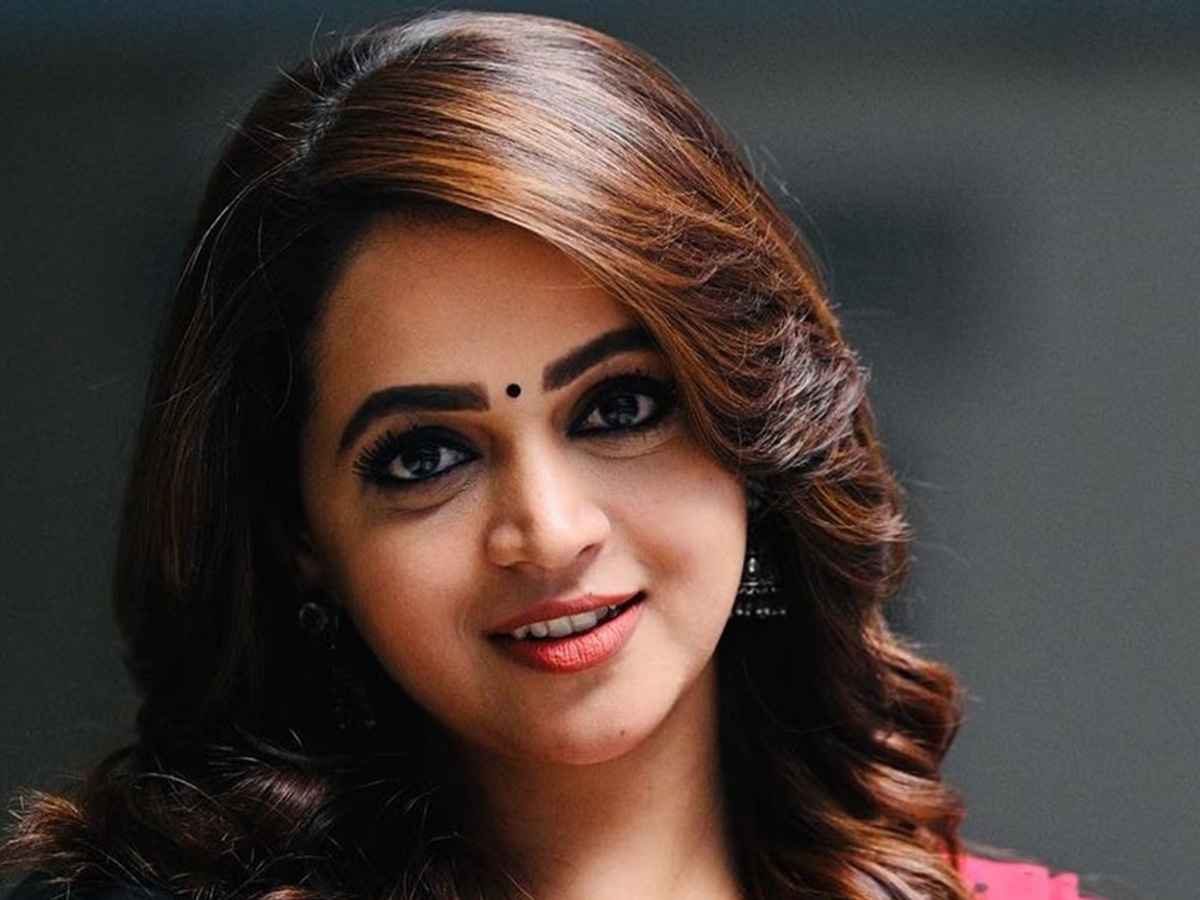Bhavana , Ntikkakkakkoru Premondarn, actress bhavana, malayalam film, ഭാവന, മലയാളം സിനിമ, ന്റിക്കാക്കാക്കൊരു പ്രേമണ്ടാർന്ന്‌, നടി ഭാവന