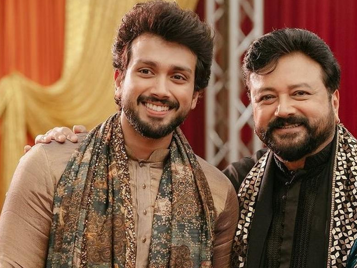 Jayaram, Kalidas Jayaram,Ashakal Aayiram,Kalidas, ജയറാം, കാളിദാസ് ജയറാം, ആശകൾ ആയിരം, കാളിദാസ്