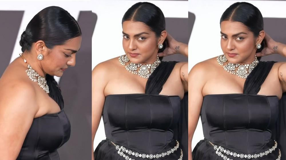 Parvathy Thiruvoth Ultra glamour look at Variety ...