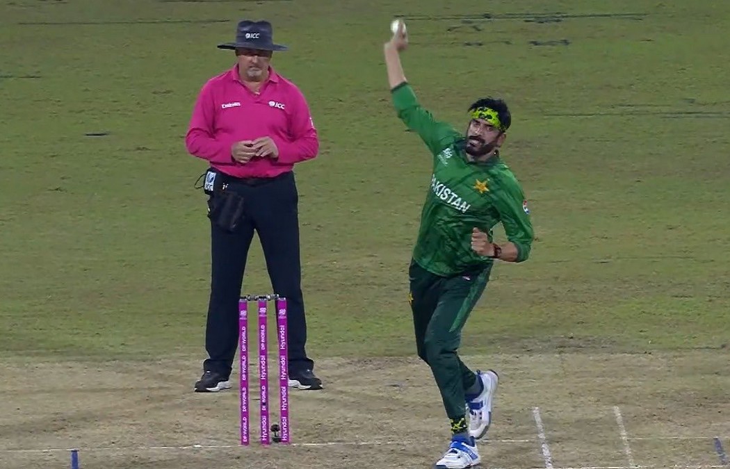 Usman Tariq, Cricket News, Bowling action, R Ashwin