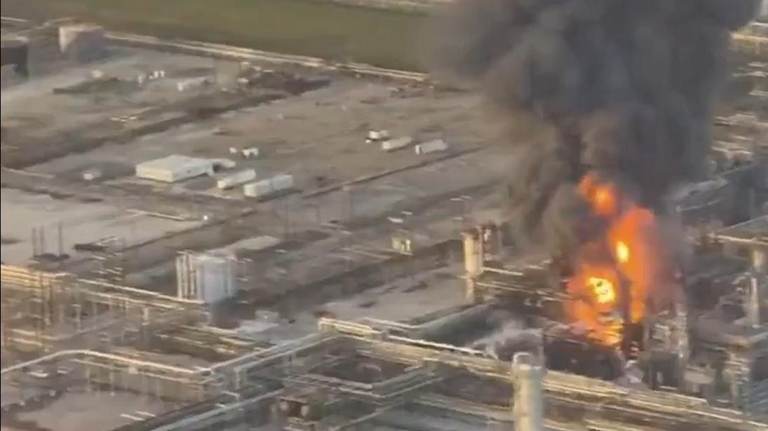 Texas Valero refinery explosion port arthur