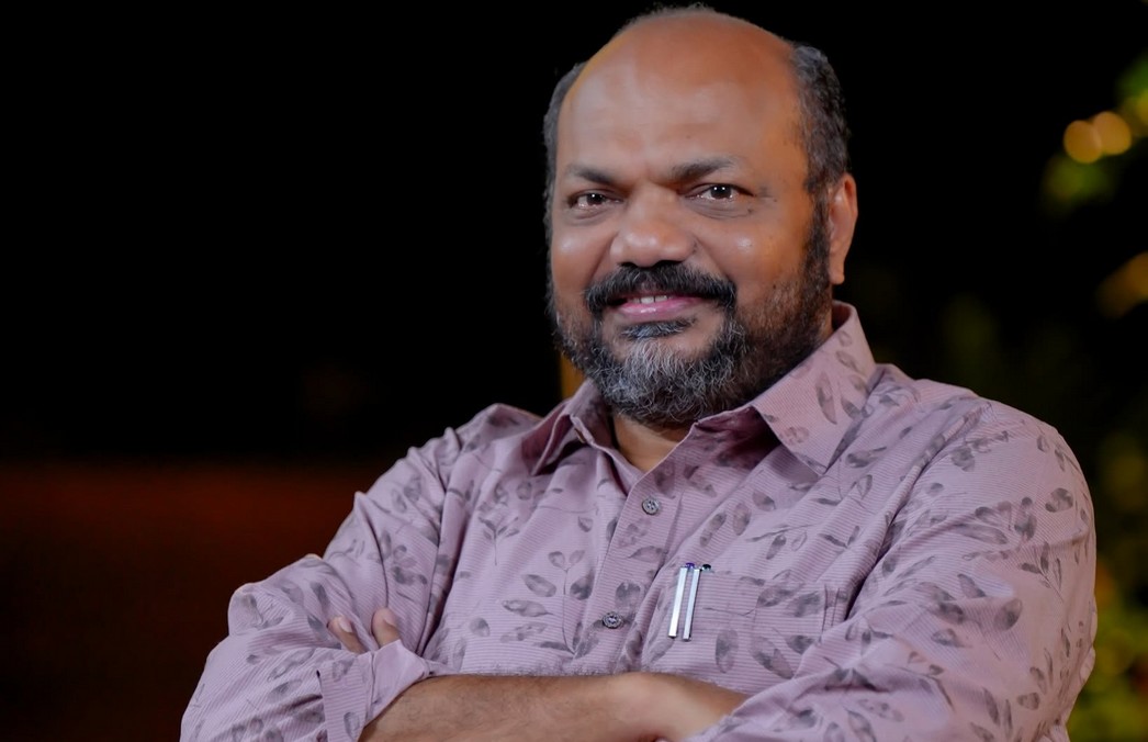 'എൽഡിഎഫ് അല്ലാതെ മറ്റാര്' മുദ്രാവാക്യം വിപരീത ഫലം ...