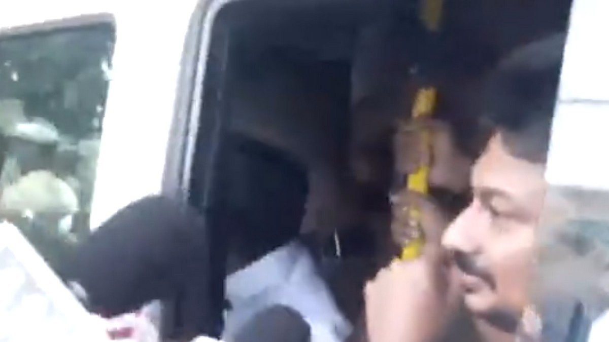 നടി തൃഷയ്ക്കെതിരെ വിവാദപരാമർശം, ഉദയനിധി സ്റ്റാലിൻ ...