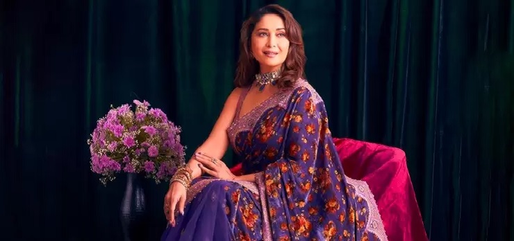 madhuri dixit blue saree