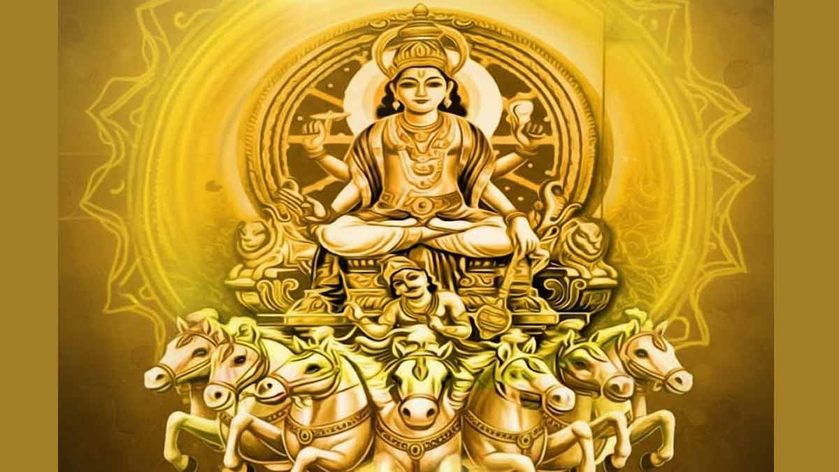 रविवारी करा आरती सूर्याची जयदेव जयदेव जयजय ...