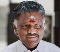 ஓ.பன்னீர்செல்வத்தின் பணிவும் வாரிசு அரசியலும்