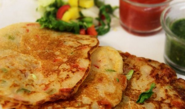 મિની વેજ ઉત્તપમ રેસીપી (Mini Veg Uttapam Recipe)