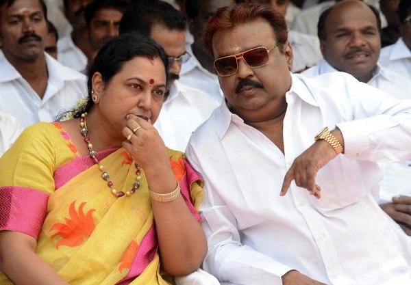 விஜயகாந்தை ஓரம்கட்டி தன்னை முன்னிறுத்துகிறாரா ...