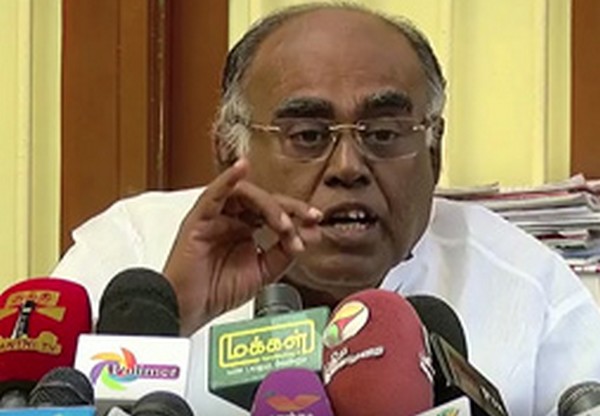 அதிமுக ஆட்சிக்கு முடிவு கட்ட பழ.கருப்பையா கூறும் ...