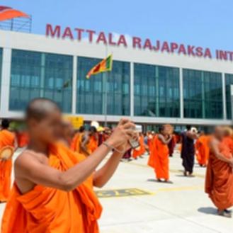 இலங்கை விமான நிலையத்தை இந்தியாவிடம் ஒப்படைக்க ராஜபக்சே எதிர்ப்பு