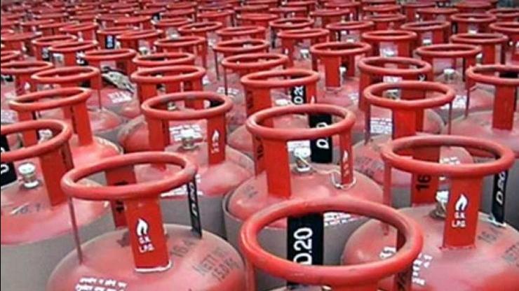 சிலிண்டர் விபத்து: 7 பேருக்கு நிதி வழங்க நடவடிக்கை?