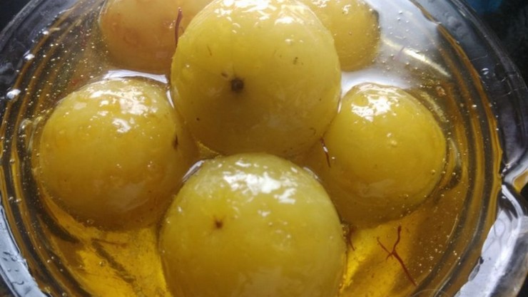 gooseberry soaked in honey