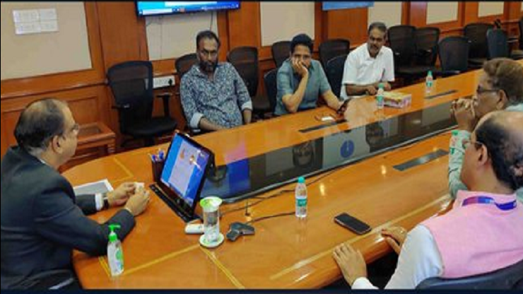 வங்கியில் திடீரென உள்ளிருப்பு போராட்டம் நடத்தும் சு.வெங்கடேசன் எம்பி: பெரும் பரபரப்பு!