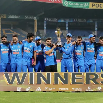 சூப்பர் ஓவரிலும் டை.. 2வது சூப்பர் ஓவரில் இந்தியா அசத்தல்.. 3-0 என்ற கணக்கில் தொடர் வெற்றி..!