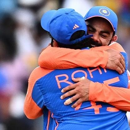 ரோஹித்தோடு 15 ஆண்டுகள் விளையாடுகிறேன்… அவரை இப்படிப் பார்த்ததில்லை- கோலி பகிர்ந்த தருணம்!