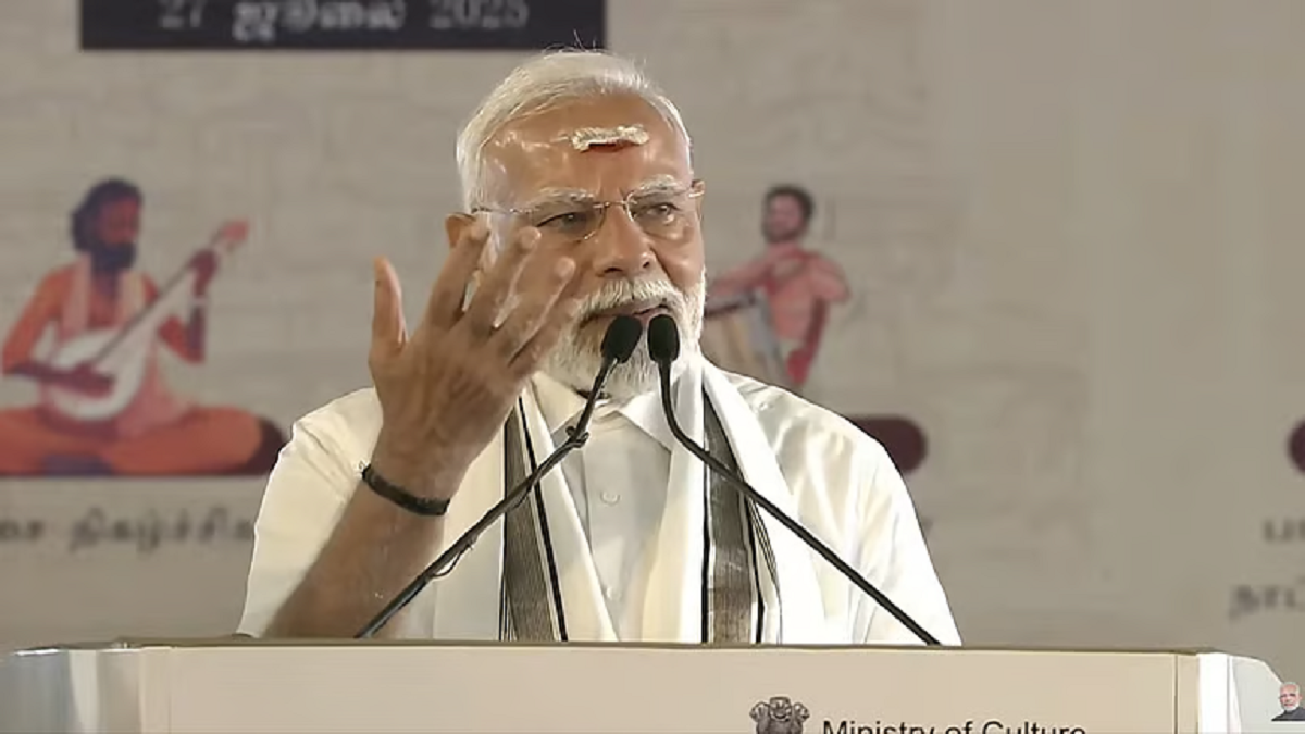 மோடி தொகுதி வாரணாசியிலும் வாக்காளர் மோசடியா? ஒரே தந்தைக்கு 50 மகன்கள்?