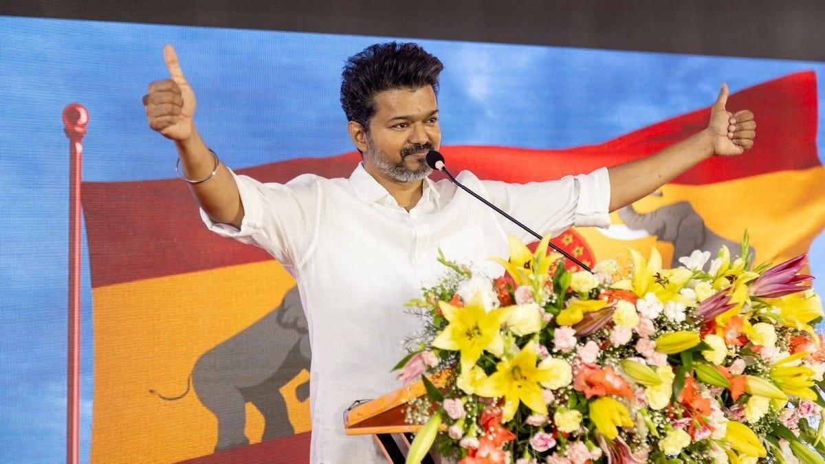 பட்டாசு வெடிக்க கூடாது.. 25 நிமிடங்கள் தான் பேச வேண்டும்.. தவெகவுக்கு காவல்துறை கட்டுப்பாடு
