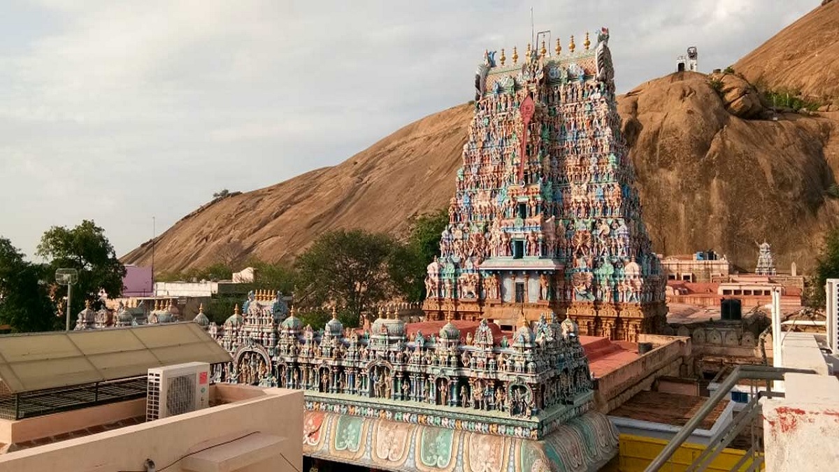 திருப்பரங்குன்றத்தில் கார்த்திகை தீபம் ஏற்றும் ...