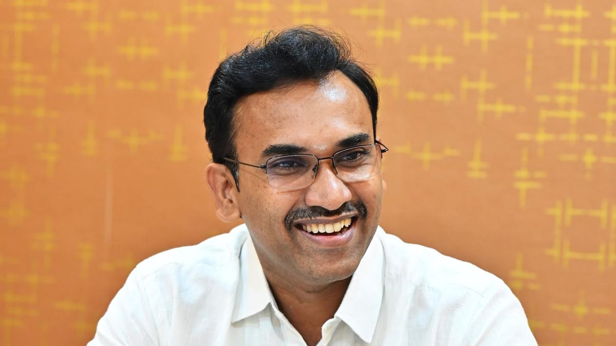 மருத்துவ இடங்கள் சரண்டர் செய்யப்படும் விவகாரம்: ...