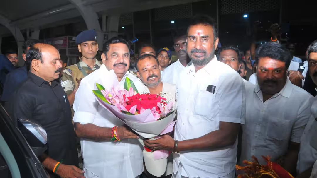 பதவி பறிக்கப்பட்ட முன்னாள் அமைச்சர்களுக்கு ...