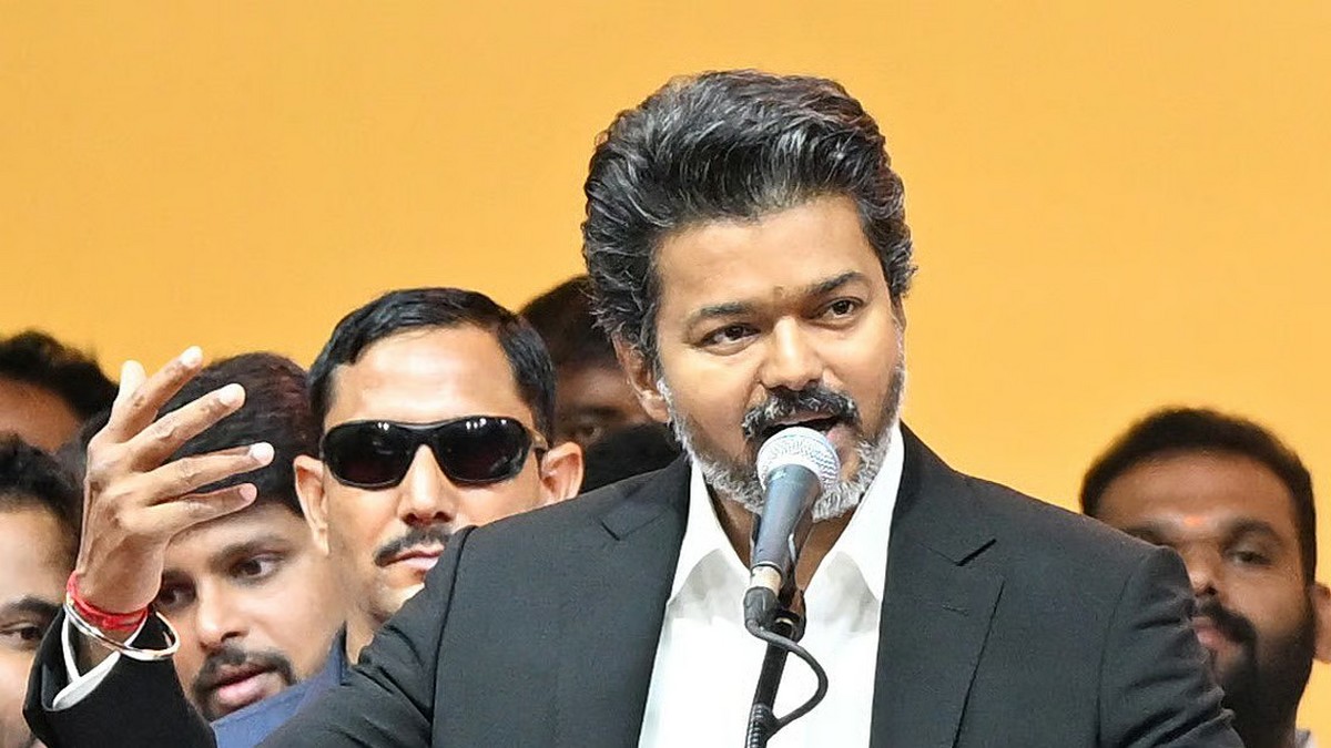 அரசு அதிகாரிகளின் பணி உயர்வு விவகாரம்.. முதல்வர் ...