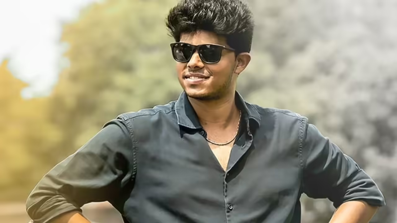 முதலமைச்சரின் மகனா? சூப்பர் ஸ்டாரின் மகனா? – ...