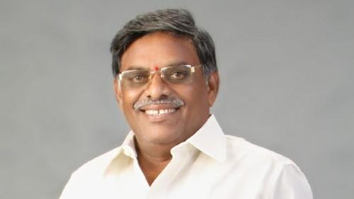 జగన్‌కు షాకివ్వనున్న వైకాపా ఎల్పీ ఉప నేత జ్యోతుల నెహ్రూ... ముమ్మరంగా