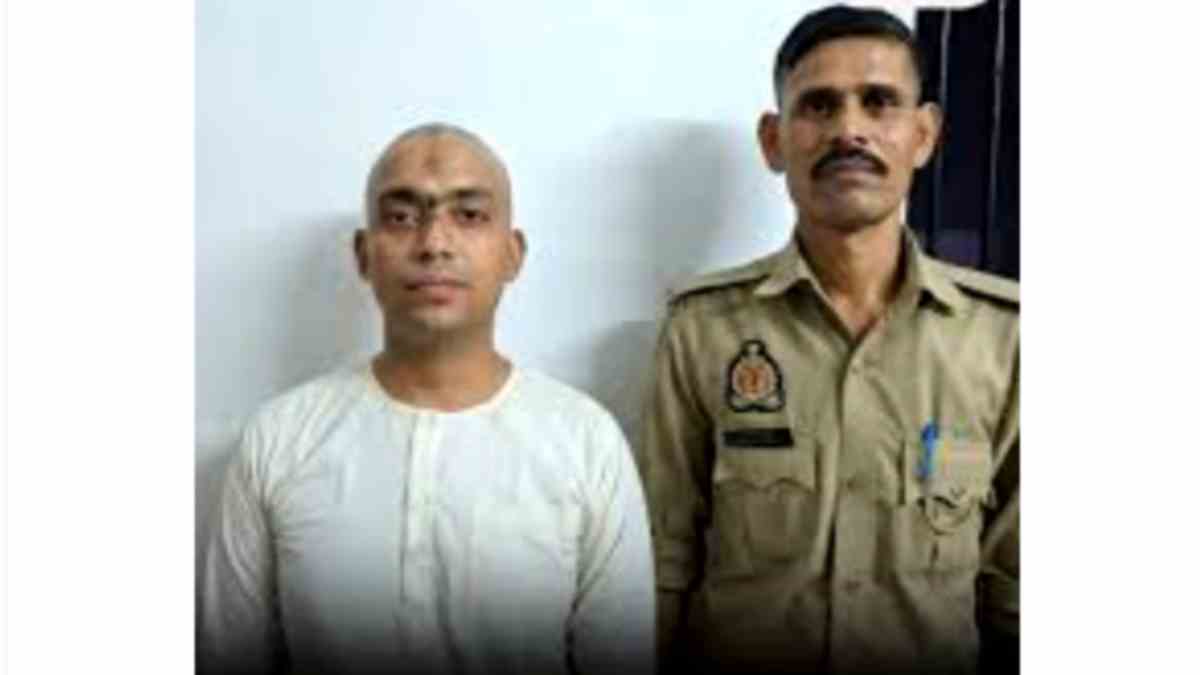 దొంగ బాబా గుట్టు రట్టు.. గంధర్వ వివాహం.. పాలలో ...