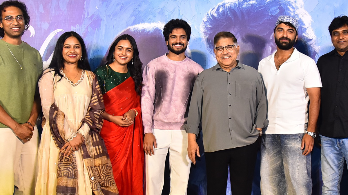 Allu Aravindఫ దీవాన చిత్రం బ్యూటిఫుల్ లవ్ స్టోరీ ...