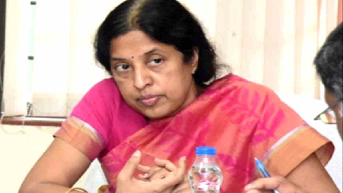 వివాదాస్పద ఐఏఎస్ శ్రీలక్ష్మికి ఎట్టకేలకు ...