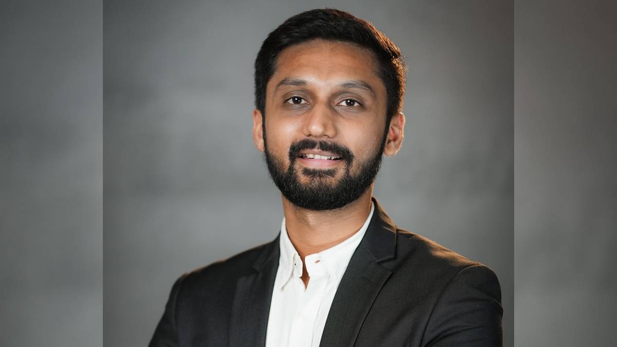 తమ భాగస్వామిగా అనూజ్ మెహతాకు పదోన్నతి కల్పించిన 1 ...