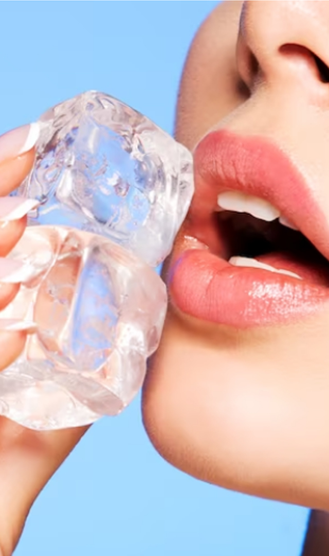 7 Benefits of using ice cubes on the skin