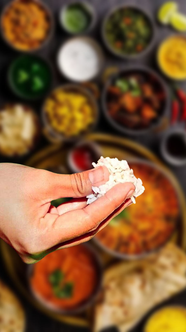 હાથ વડે ખાવાના 5 શ્રેષ્ઠ ફાયદા