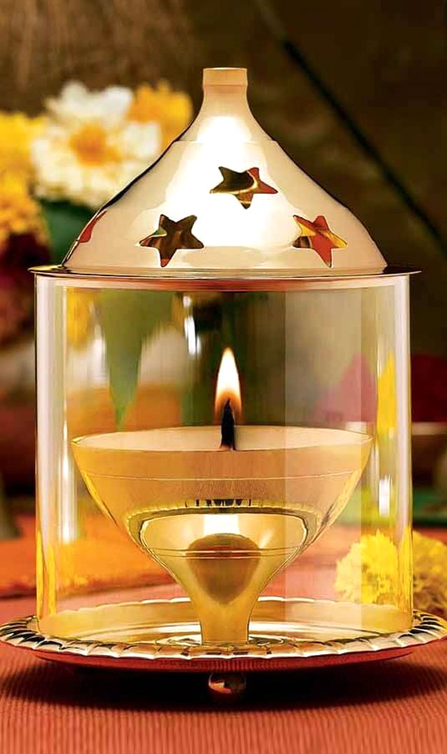 નવરાત્રીમાં અખંડ દીપક કેમ પ્રગટાવવામાં આવે છે ?  