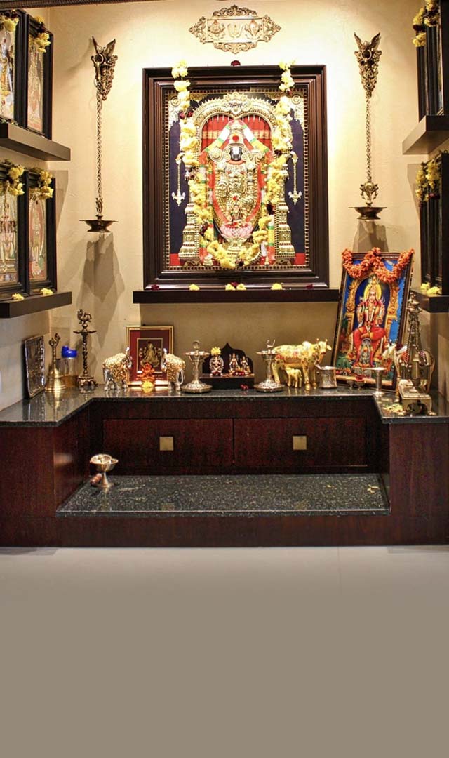 પૂજા ઘરમાંથી તરત જ હટાવી દો આ 10 વસ્તુઓ 