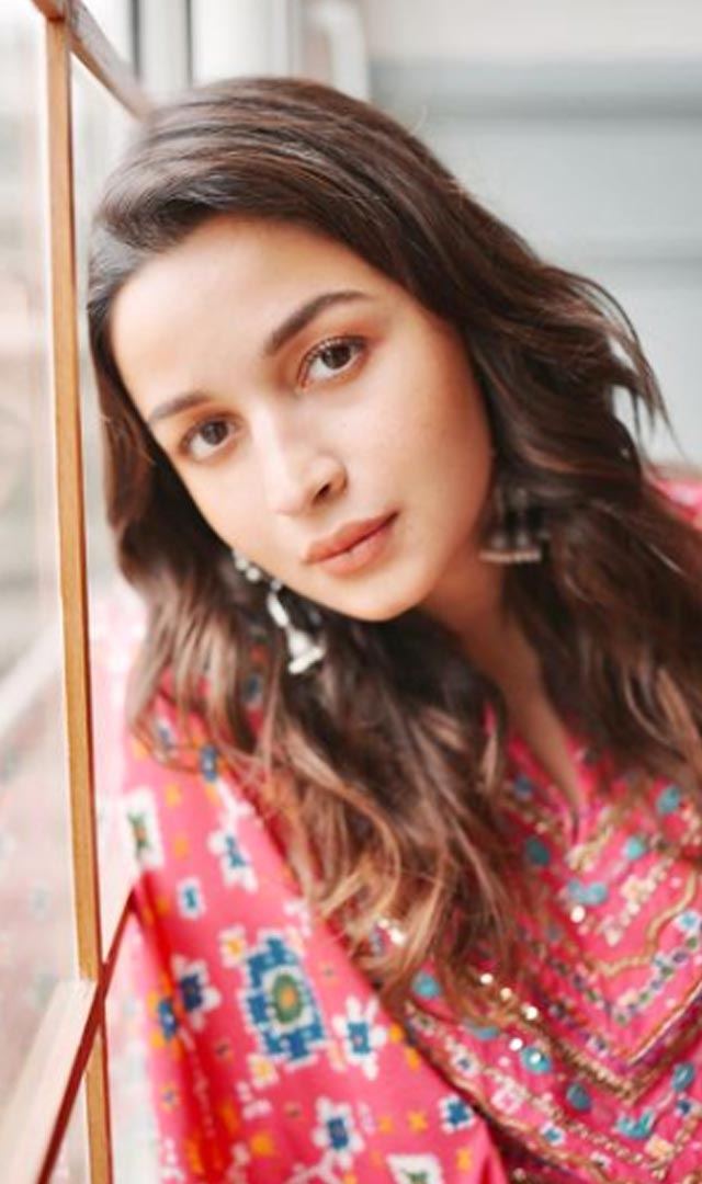 Alia Bhatt Baby - આલિયા ભટ્ટ આ શહેર અને હોસ્પિટલમાં આપશે બાળકને જન્મ 