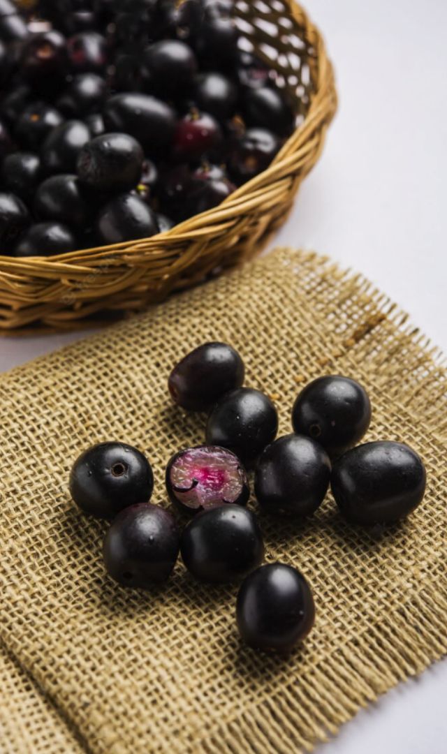 जामुन के 4 फायदे और 4 नुकसान