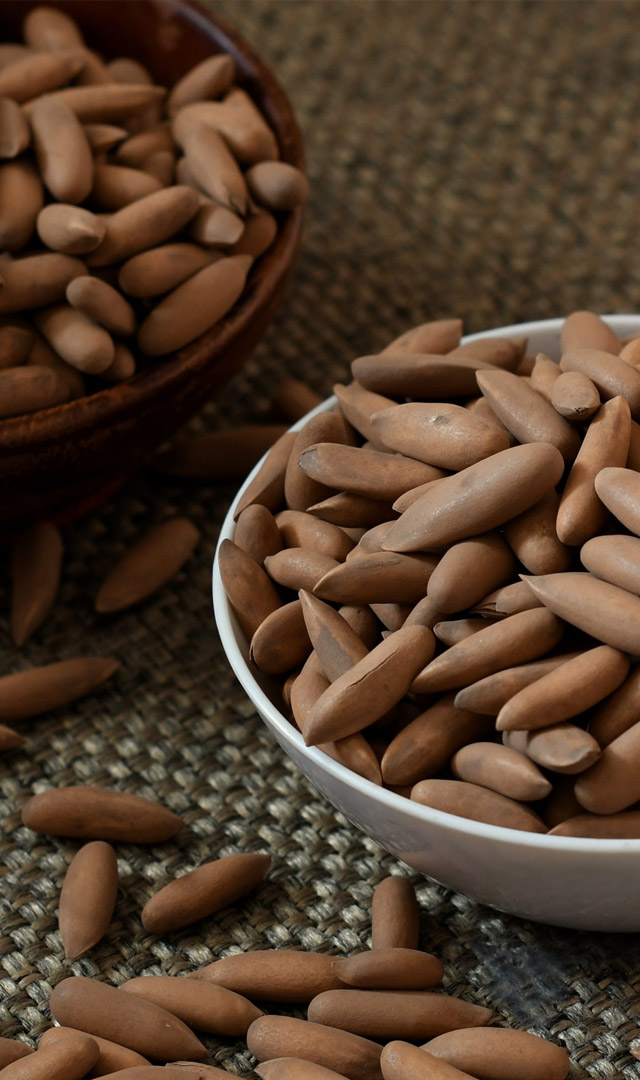 Dry Fruit चिलगोजा खाने से क्या फायदा होता है?