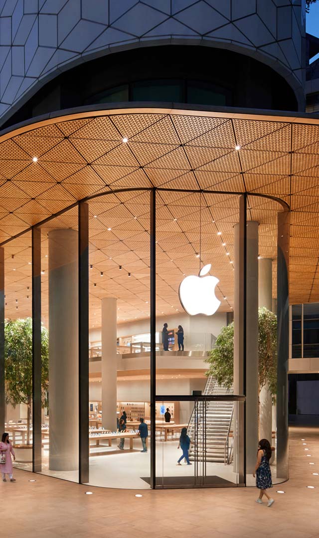 मुंबई में खुला देश का पहला एपल स्टोर