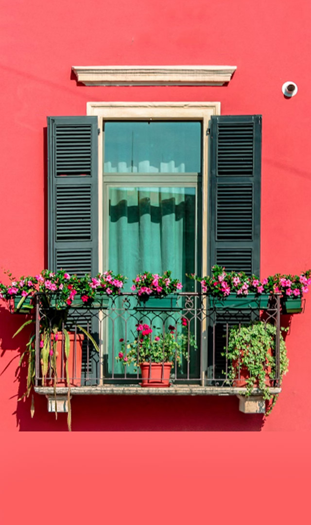 घर की बालकनी कैसी होना चाहिए, जानें 10 वास्तु टिप्स