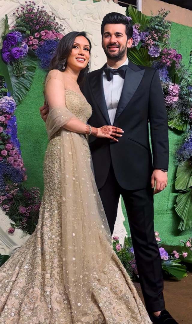 करण देओल के रिसेप्शन में इन 7 सेलिब्रिटी का रहा सबसे Stylish Look