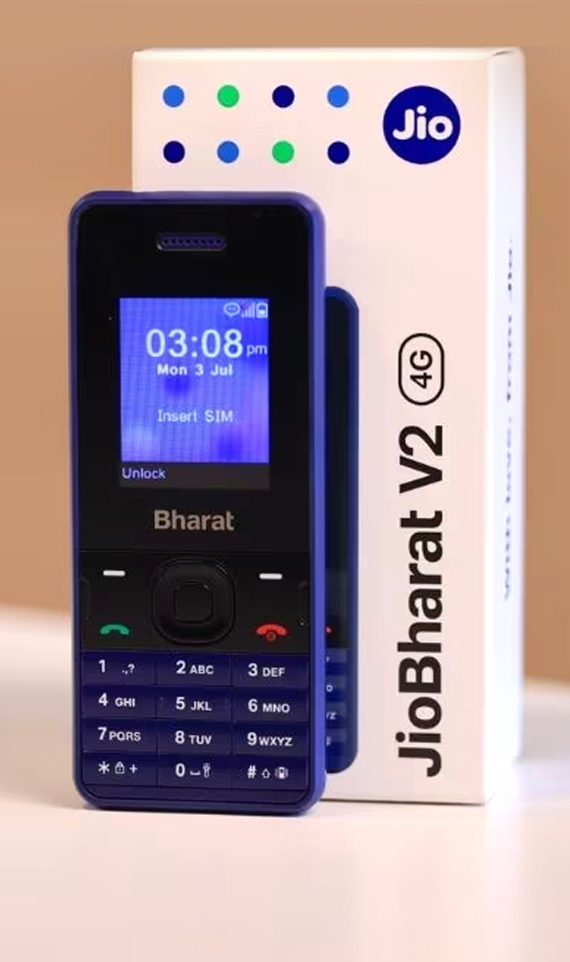 Bharat V2 : Jio ने 999 रुपए में लॉन्च किया 4G फोन, 123 रुपए   14 GB का प्लान